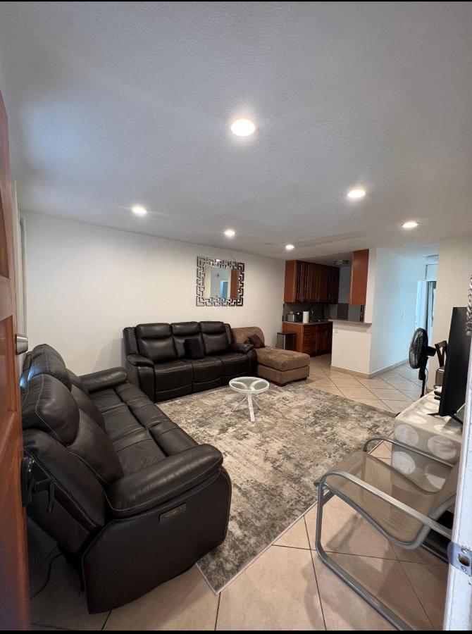 Lovely Berryman Ave Apartment Los Angeles Eksteriør billede
